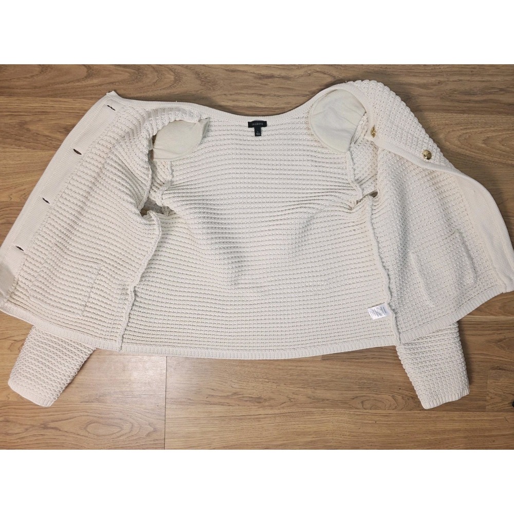 Talbots Kate Cardigan Size Large Ivory Gold Buttons Pockets Chunky Knit - Picture 4 of 9